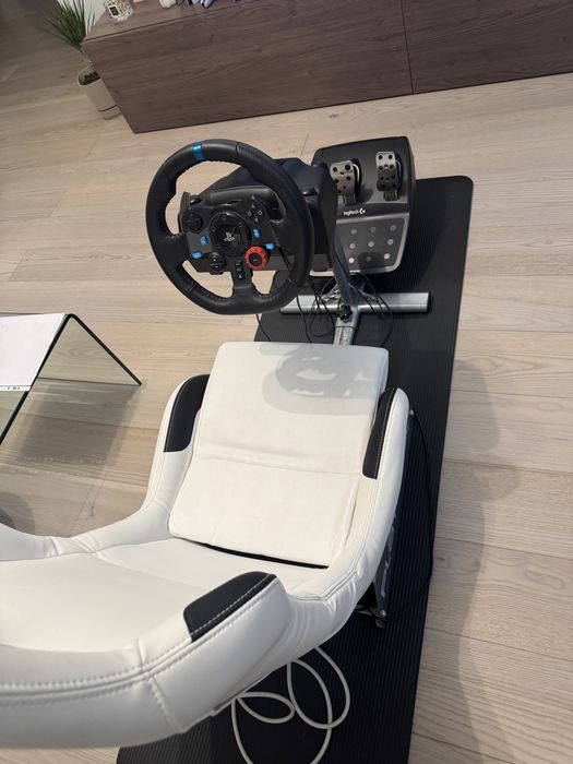 Scaun + volan logitech g29 playseat