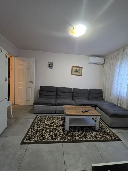 Proprietar vand 2 camere str Suceava etaj 1 vedere stradala