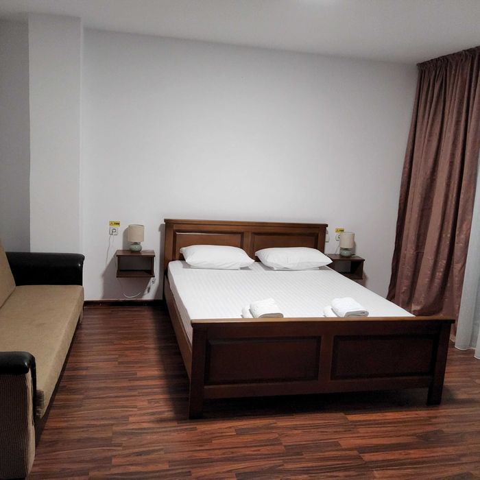 Inchiriez pensiune Cazanele Dunarii - ciubar