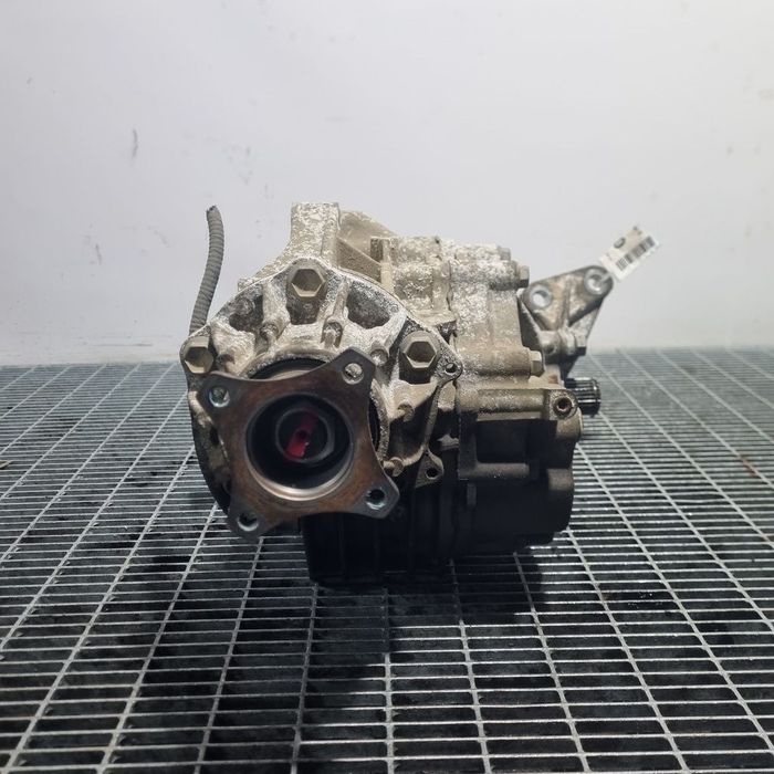 Cutie de Tranfer Grup Fata Suzuki SX4 S - Cross II 1.6 B 2013 - 2016 120CP Manuala 5 ...