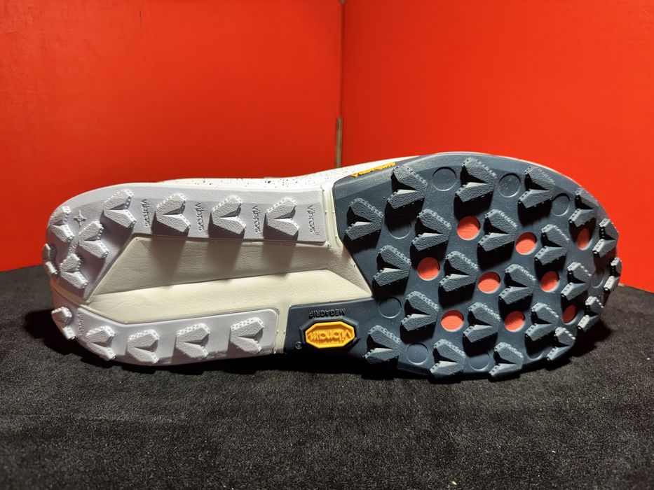 № 47.5 оригинални Nike ZoomX Zegama Trail 2 ShoeMag