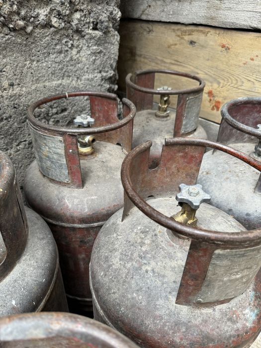 Продам Газовые баллоны