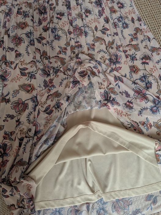 Rochie midi cu flori