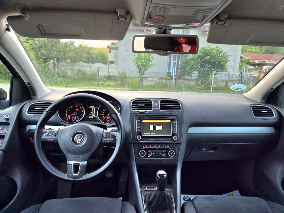 VOLKSWAGEN Golf 2011 — imagine 5