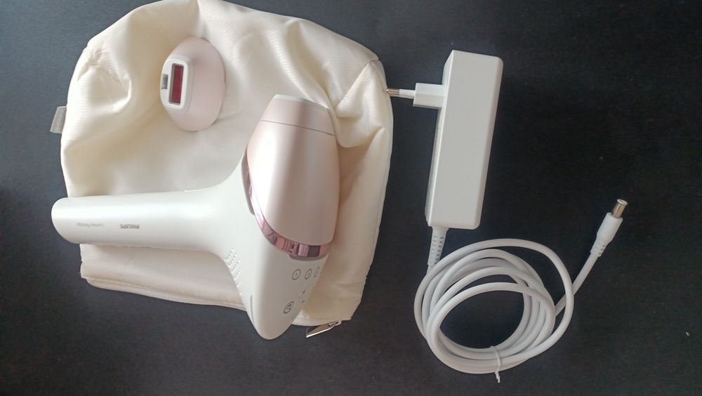 Epilator IPL Philips Lumea Prestige BRI950/00