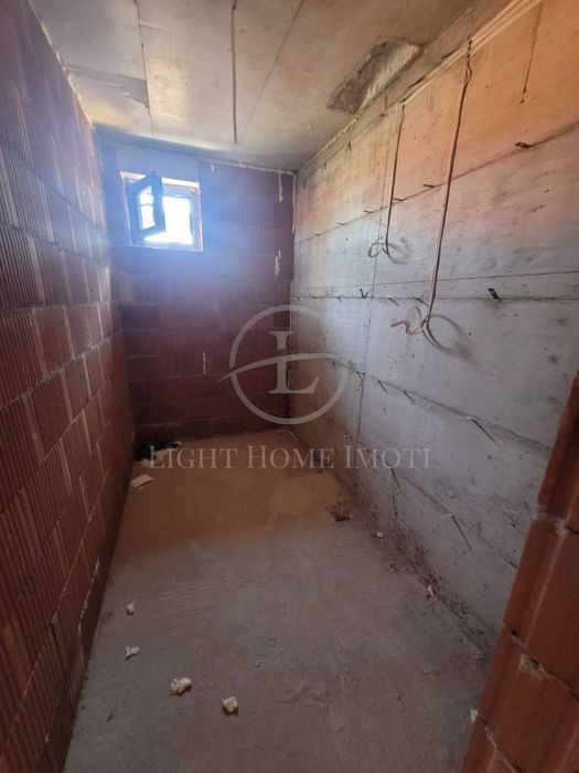 Реф. 2885 Двустаен Апартамент с АКТ 14 / Прослав