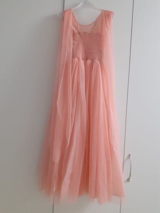 Продам нарядное платье