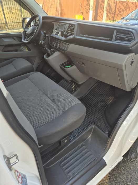 VOLKSWAGEN Transporter 2022 — imagine 5