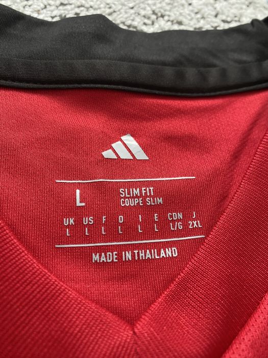 Футболна фланелка на Манчестър Юнайтед - L-ка