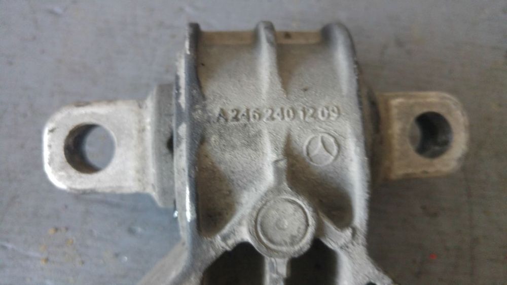 suport motor 1.5 d k9k mercedes a-class w176 2012-2018 a2462401209