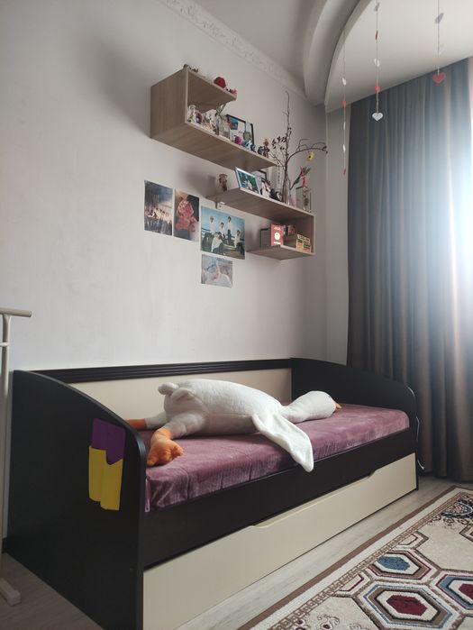 Кровать подростковая