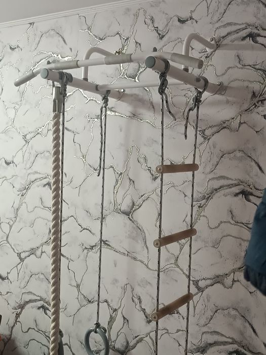 Продам детский турник