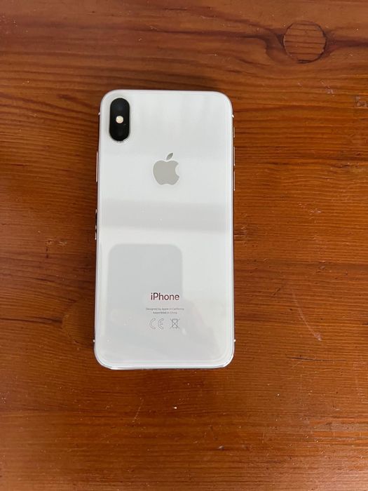 iPhone X в идеальном состоянии ПРОДАЖА!