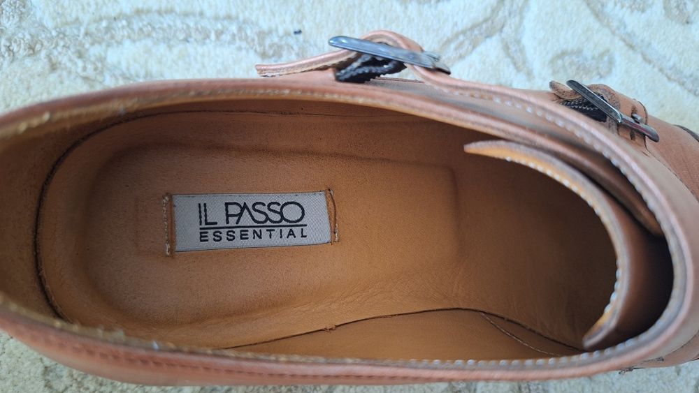 Pantofi eleganți de piele Il Passo