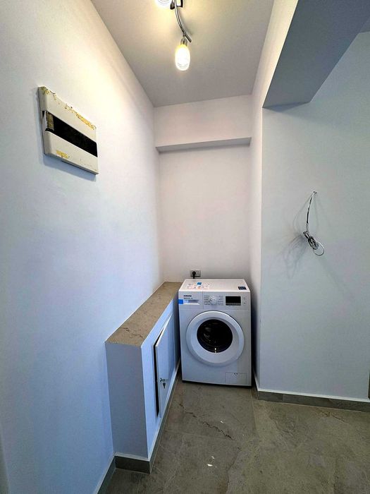 Închiriez duplex modern, ansamblul Central Address, sector 5, București