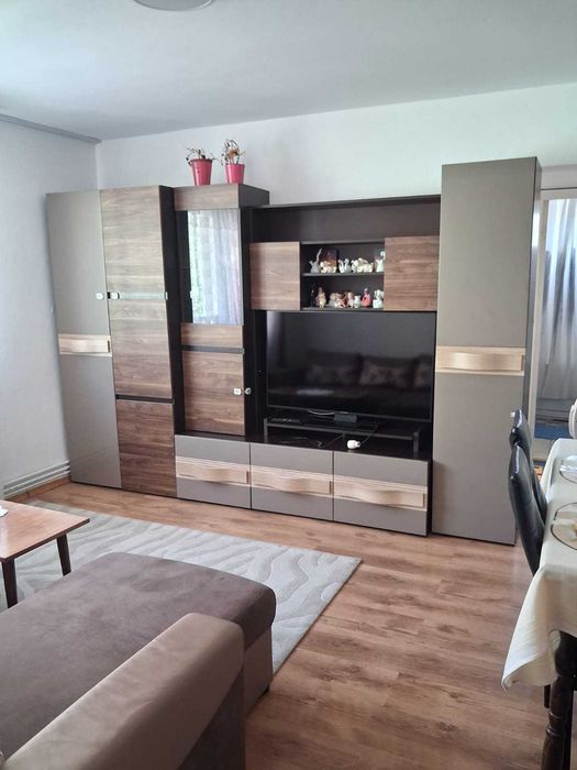 Apartament de inchiriat 2 camere in Gura Campului