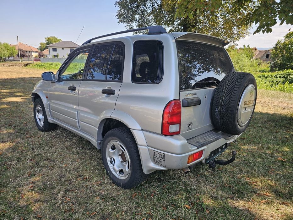 Suzuki Grand Vitara/2.5  ! V6!! 4×4! MANUALA!!!