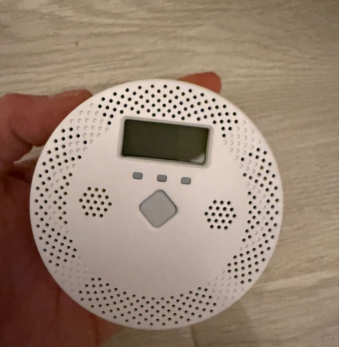 Detector gaze si incendiu nou