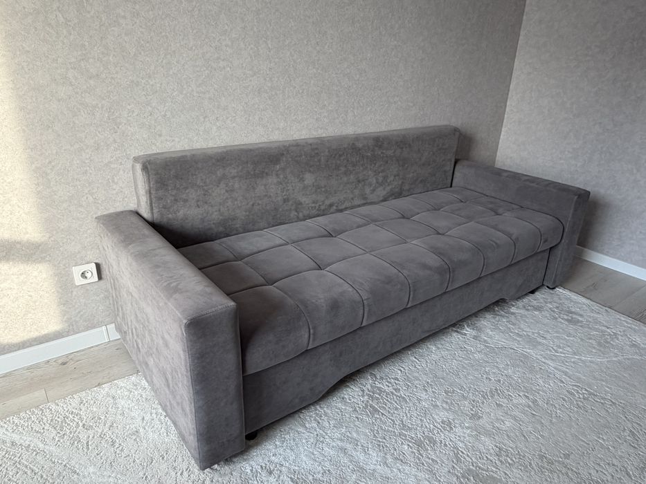 Продам диван 220см