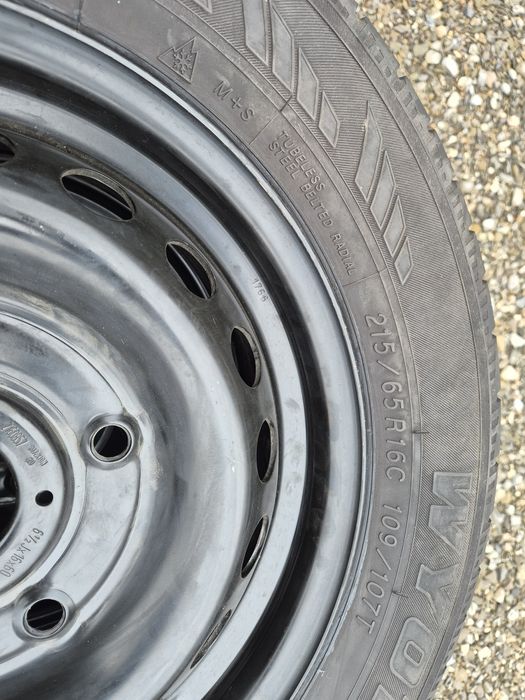 Vând jante+cauciucuri de Ford Tranzit  215/65/16 C M+S imp Germania