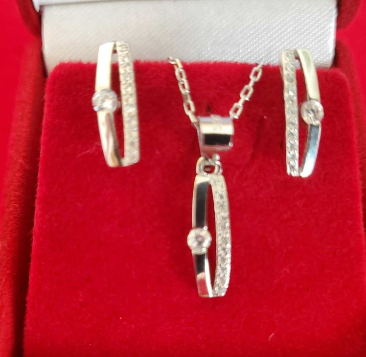 AG83,set argint 925,nou/marcat, 3 piese, zirconiu alb, ideal cadou