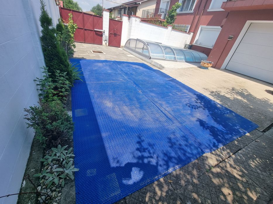 Prelată solară piscină cu bule, 5.5 x 4.5 m – Stare impecabilă