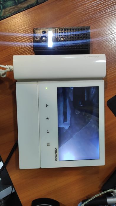 Домофон Сommax CDV-70N
