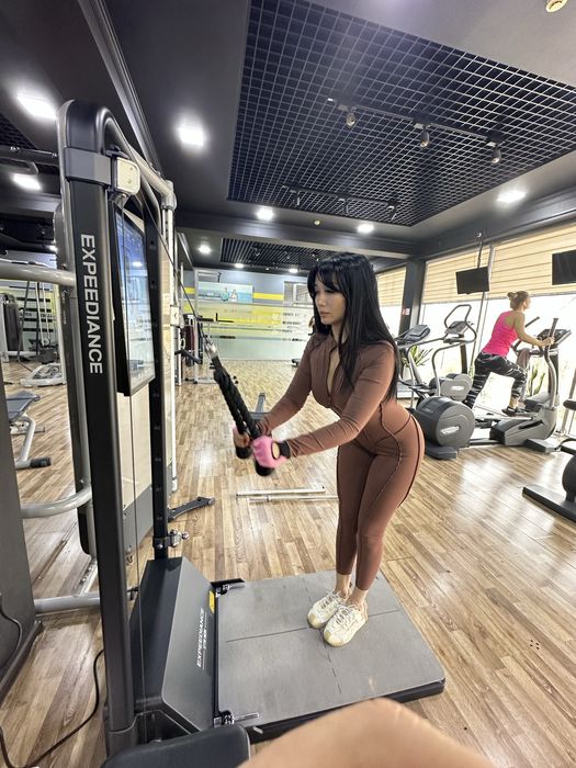 Ko’p funksiyali trenajor aparati sotiladi koreyada ishlab chiqrilgan