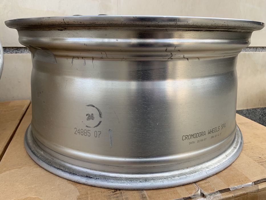 Оригинални джанти Мерцедес S63 CL63 AMG ML Mercedes V BRABUS LORINSER