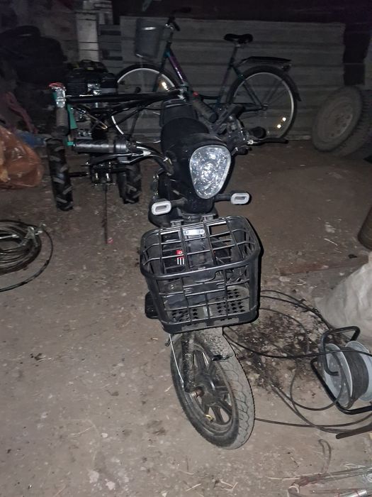 Продам электро скутер