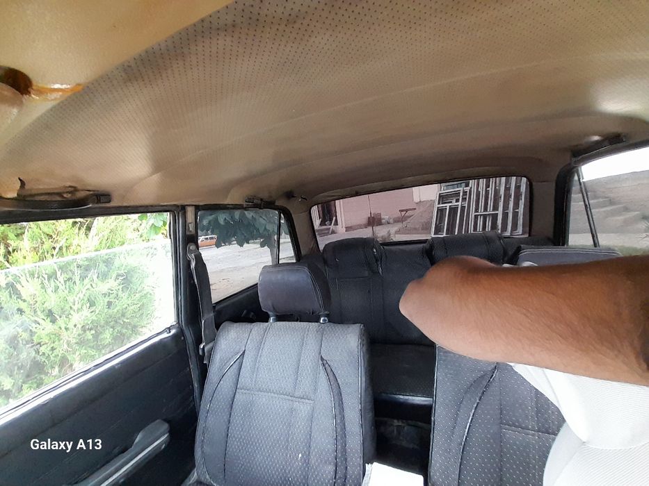 Vaz 21011 srochni sotiladi