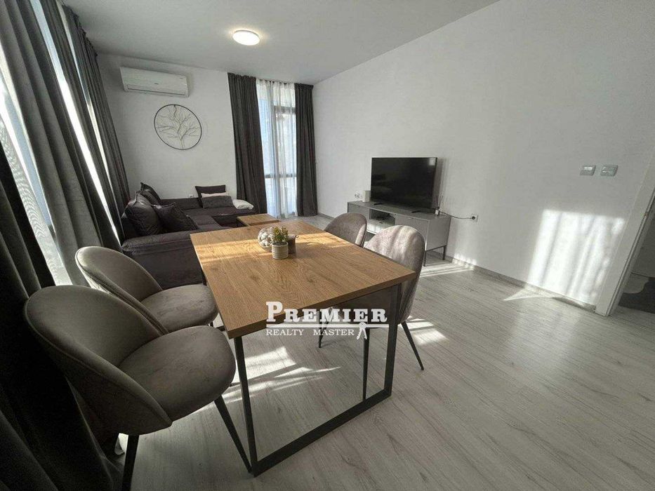 Продава се Двустаен апартамент в Свети Влас - 75 кв.м за 1174 €/кв.м - Снимка #1