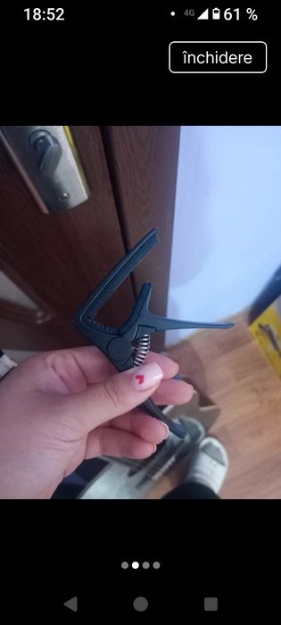 Chitară acustică