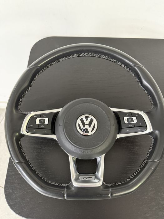 Volan R line, VW Arteon, Passat B8, Golf 7