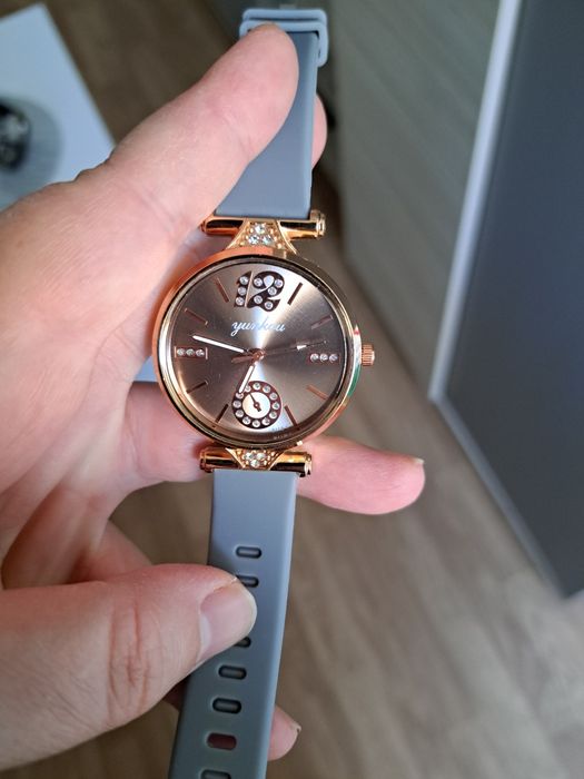 Нови дамски часовници