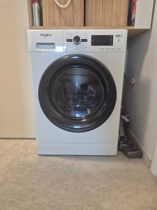 Пералня Whirlpool FWDG