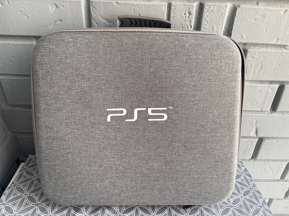 Продаю PS5 с дисководом