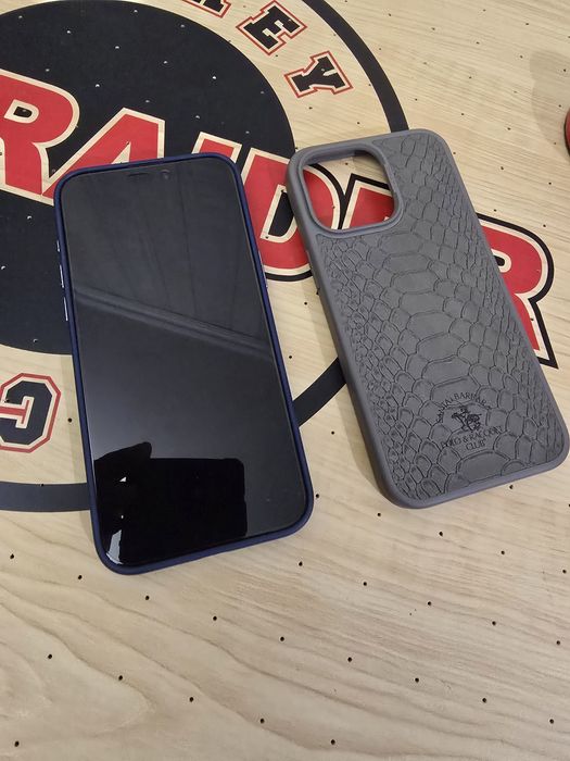Продам Iphone 15 Pro Max 256 GB Titan