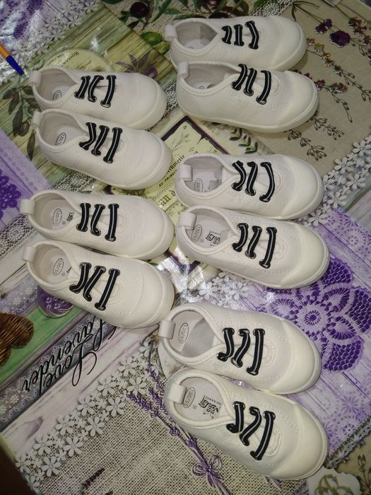 Обувь для самых маленьких детишек