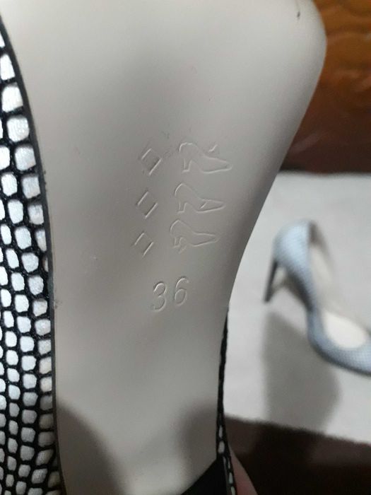 Продам красивые туфли