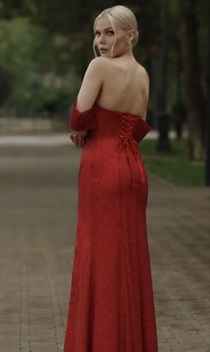 Вечернее платье новое