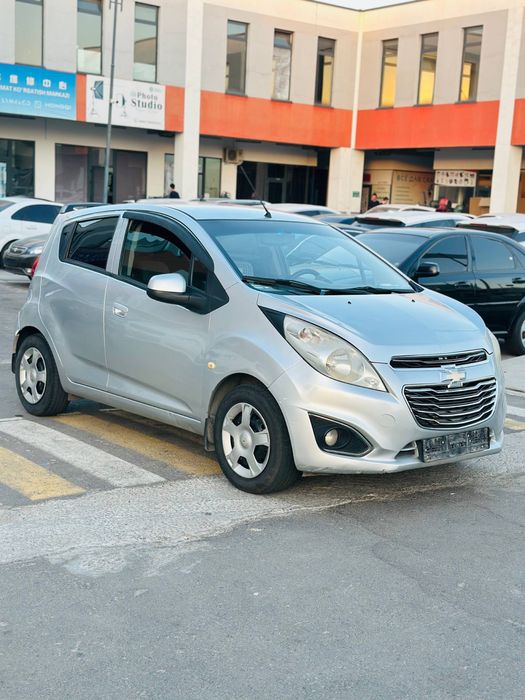 SPARK 1.25 mator gaz bor gen davernis chiqadi