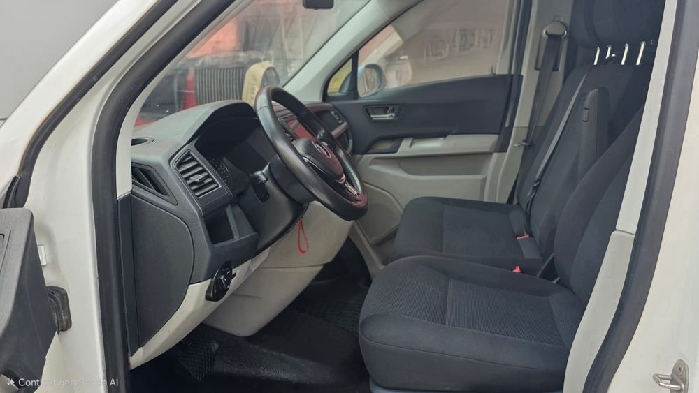 Volkswagen Transporter T6 2.0 TDI 150 CP * An 2017 * Automata * Lung