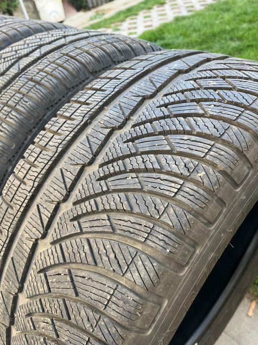 Продавам 4 броя зимни гуми Michelin alpin 245/50/18 RFT
