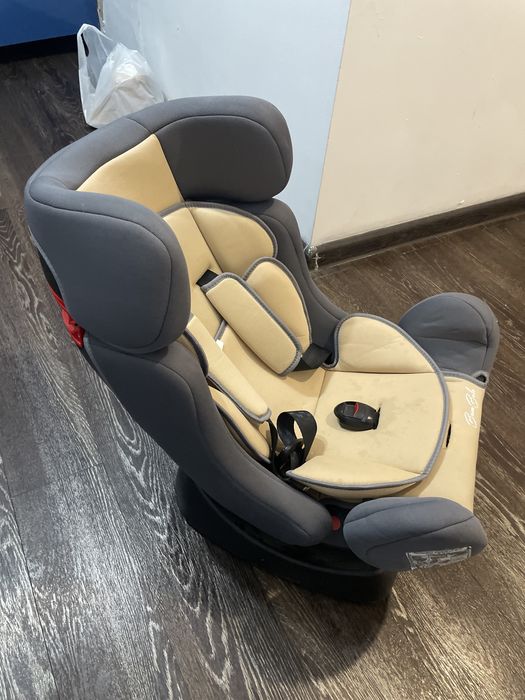 Детское кресло для авто