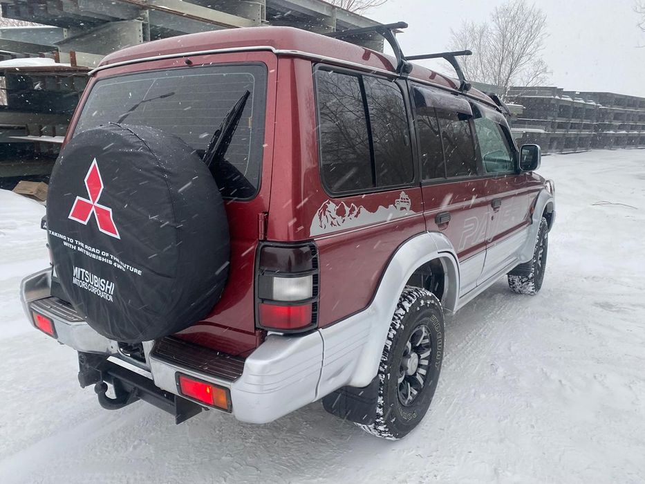 Продам Mitsubishi Pajero