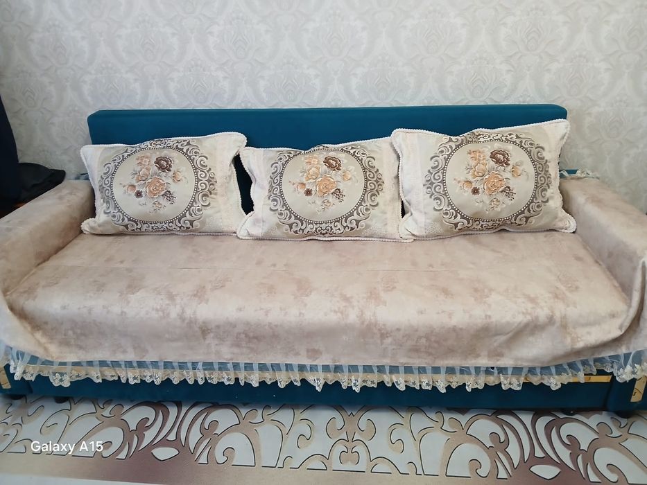 Продам диван в отличном состоянии