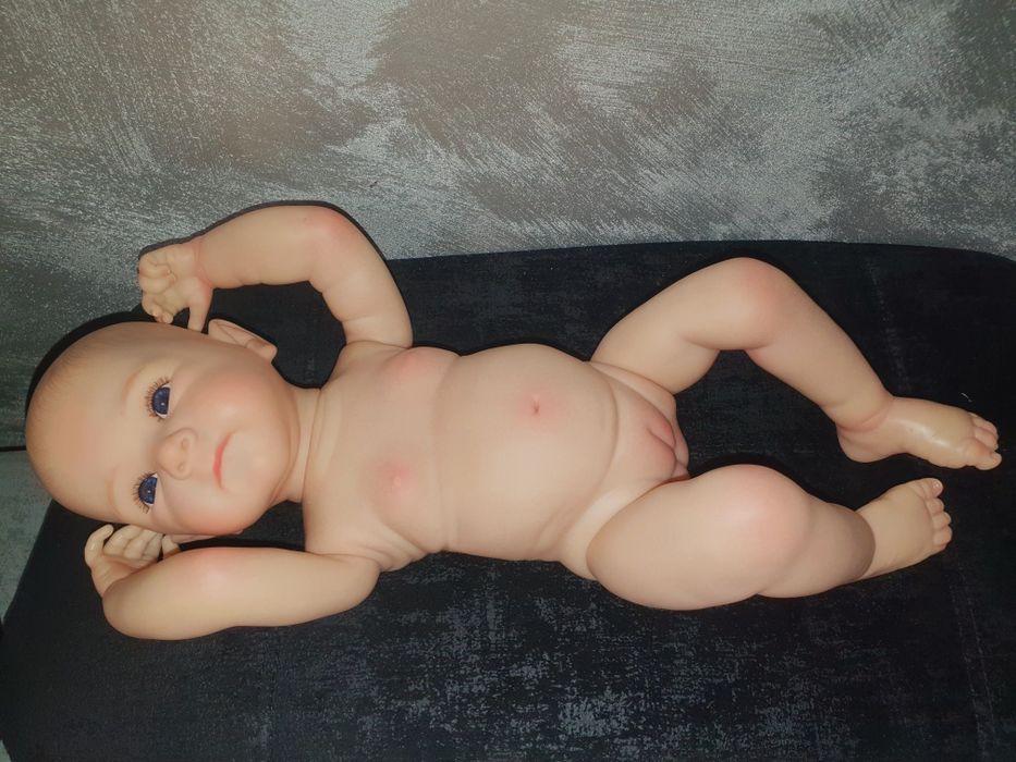 Bebelus reborn 50 cm