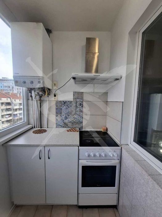 Дава се под наем Двустаен апартамент в Варна, Зимно кино Тракия - 72 кв.м за 475 € - Снимка #6