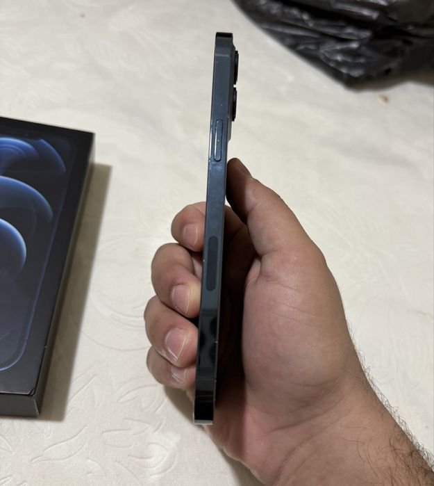 Продам iPhone 12 Pro Max 128 GB в отличном состоянии!!!